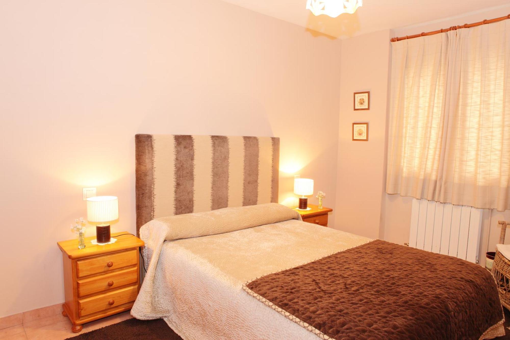 Apartamentos Alba Casa Alquesera Sahun Extérieur photo